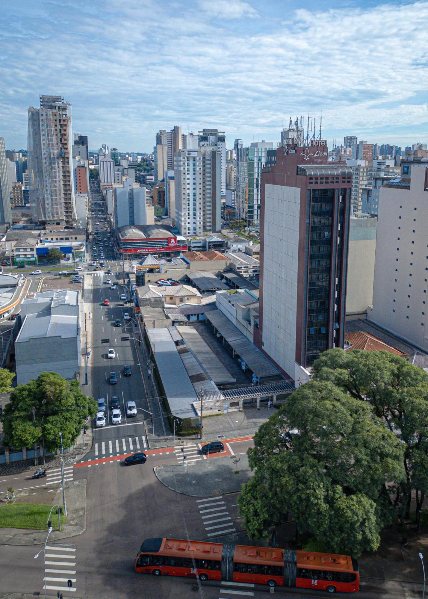 Lizon Curitiba Hotel Kültér fotó